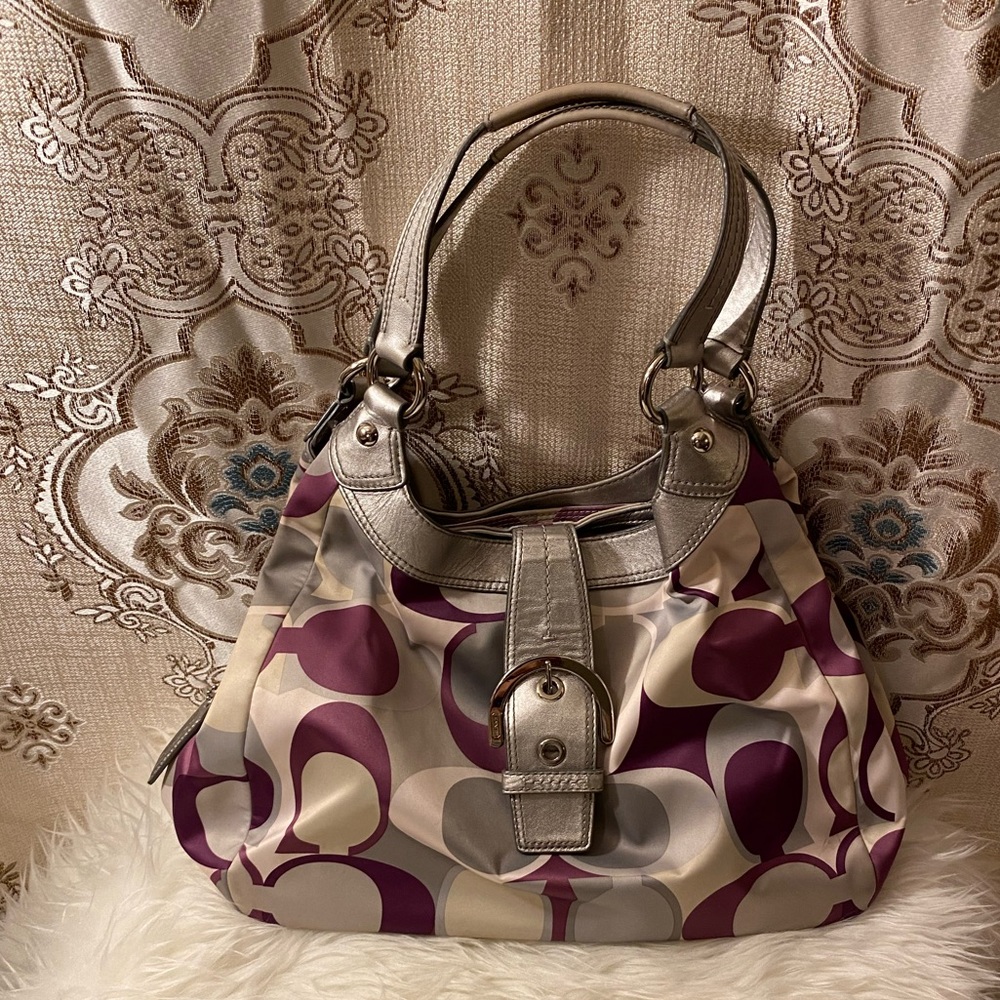 Preloved Coach shoulder bag